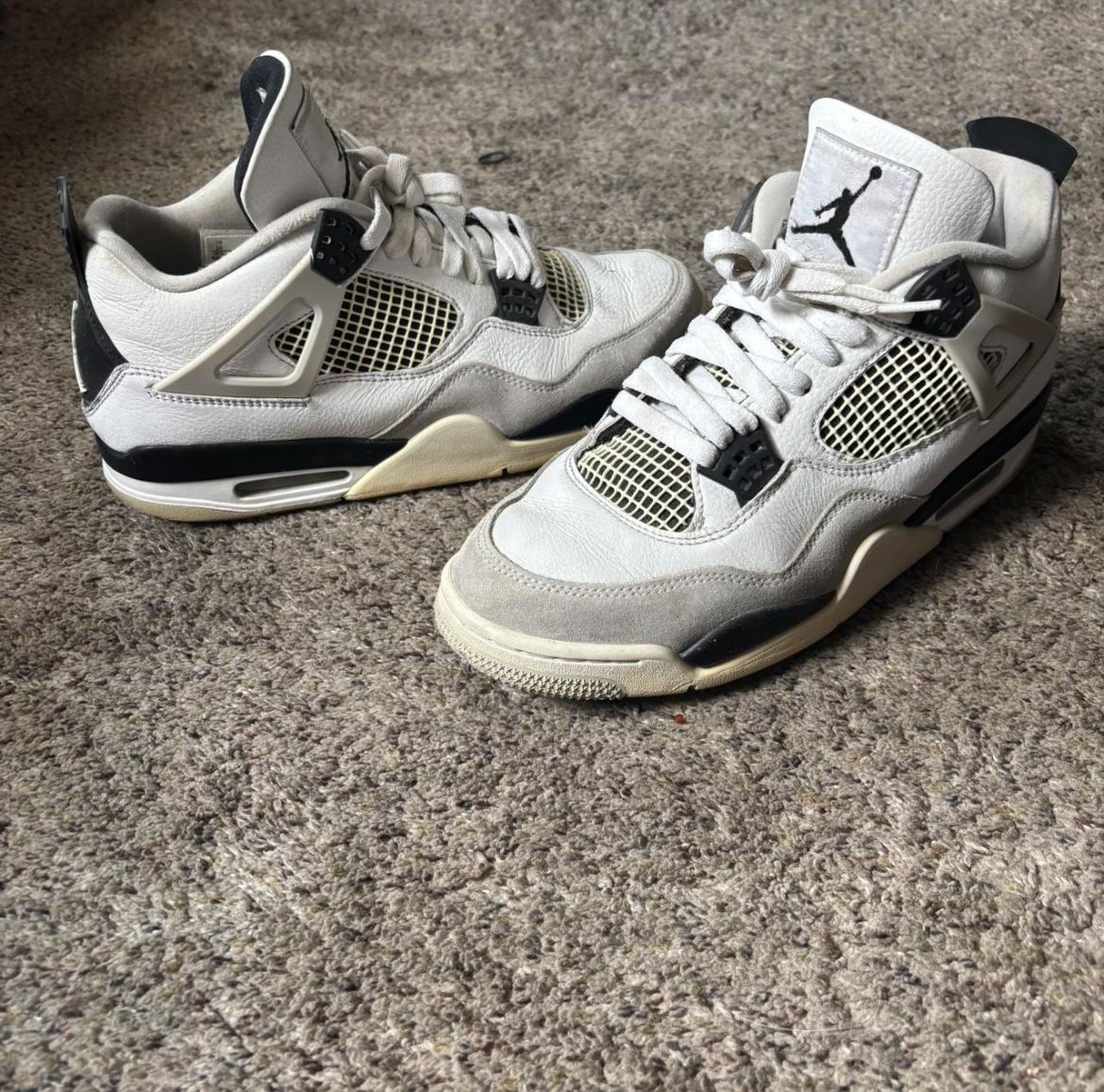 Jordan 4 Military Blacks 