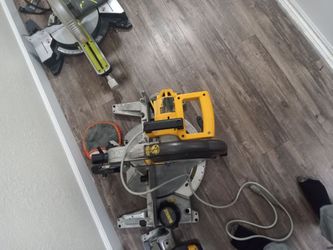 DeWalt mitter