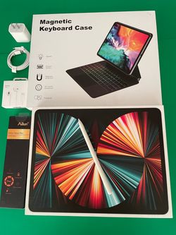 2TB Apple IPad Pro 12.9” 5th Generation ( M1 chip / 2024GB) WiFi + cellular (5G/Unlocked) with keyboard, pen & Accessories