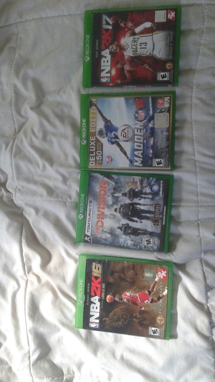 4 Xbox1 Games!! Package.