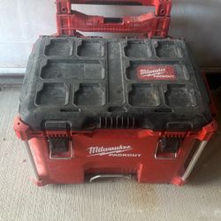Milwaukee Packout Tool Cart