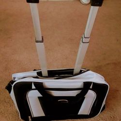 Brand New Bella Russo Rolling Luggage Suitcase