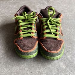 Nike SB Dunk De La Soul