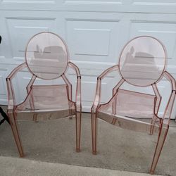 Pink Set Of 2 Lucite MCM Style Arm Chairs In The Style Of Philippe Starck
