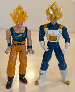 Vintage Dragon Ball Z Super Saiyan Goku & Vegeta Action Figures