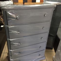 Chest 5 Drawers In Any Color New solid Wood