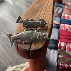 Vintage fish pins set