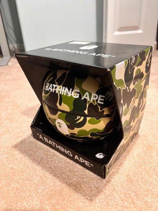 BAPE "BATHING APE" BASKETBALL