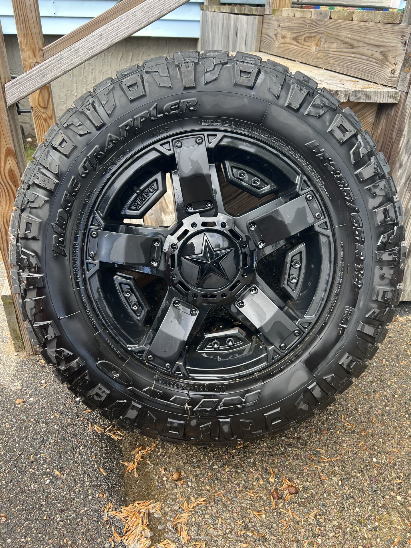 Nitto Ridge Grappler LT285/65R18 And XD Rockstar II Matte Black Wheel