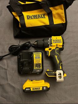 Dewalt 12V/20V Max Drill Driver Kit With Battery, Charger And Bag Unused Open Box