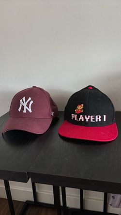 Caps