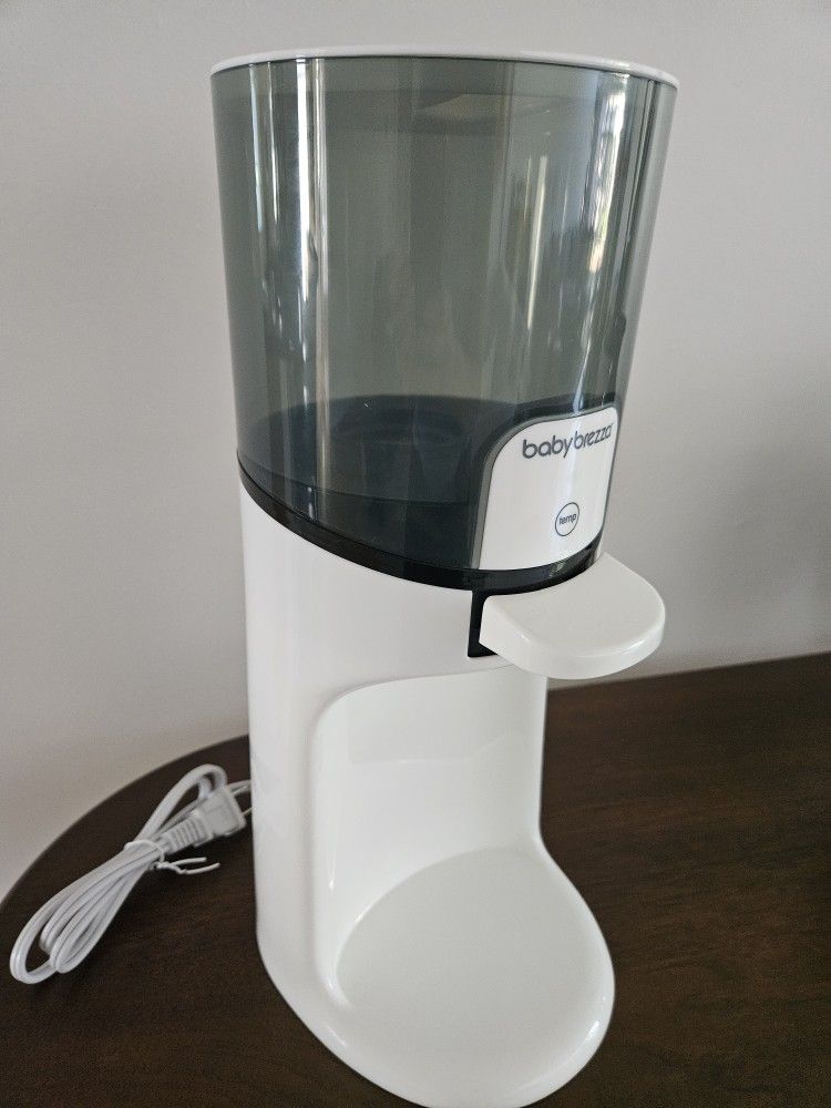 Baby Brezza Water Dispenser 