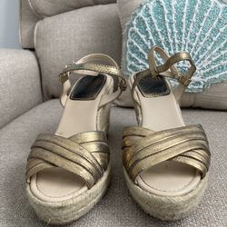 Sofft Wedge Shoes Size 6