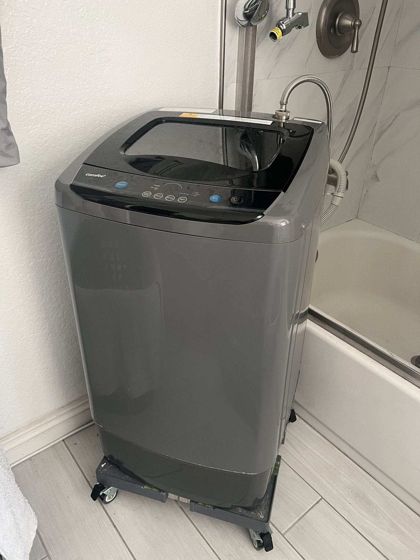 Portable Washing Machine With Rolling Stand