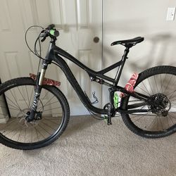2017 Specialized Stumpjumper - Size XL 29er - upgrades