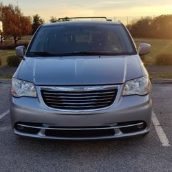 2015 Chrysler Town & Country
