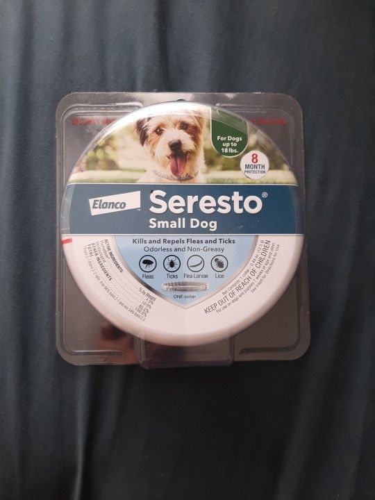 Seresto Flea and Tick Collar 8 Months Protection for Small Dogs - 18lbs
