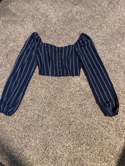 Forever 21 navy blue & white striped top size small