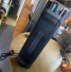 Brand new Voweek tower space heater. 