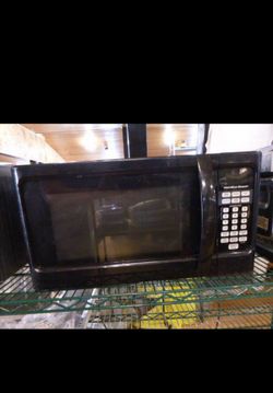 Hamilton Beach Black Countertop Microwave