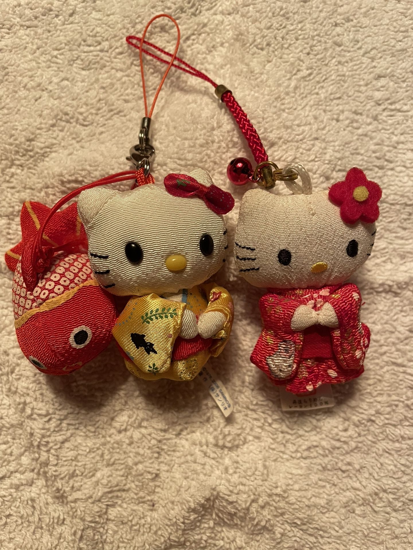 *ULTRA RARE* Sanrio Hello Kitty Japan Exclusive Bag Charm Lot