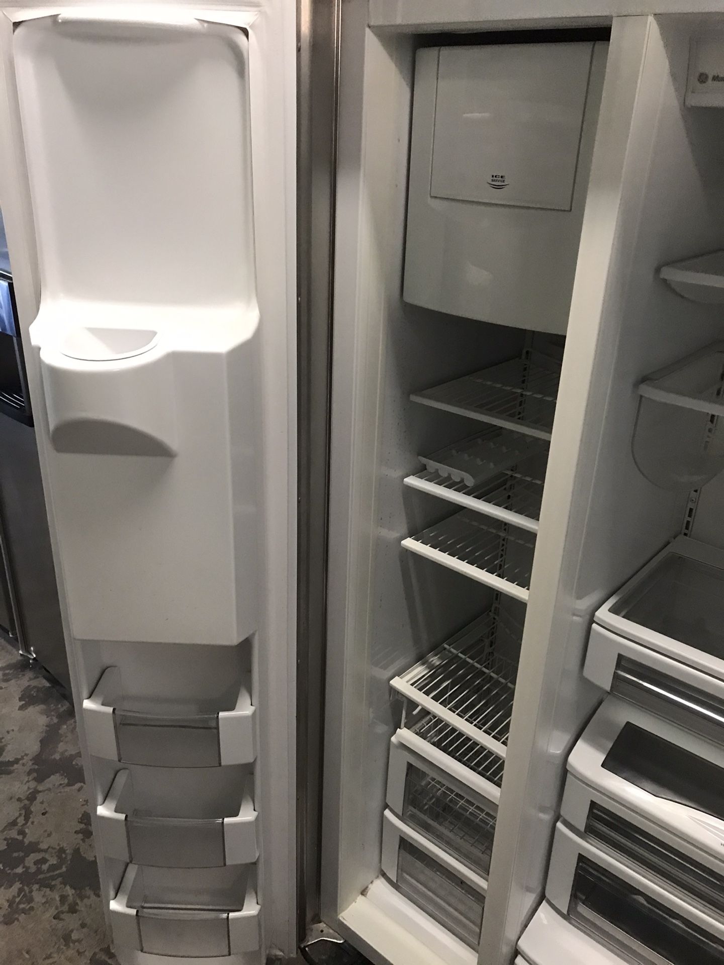 Ge Monogram 42” Built In Fridge