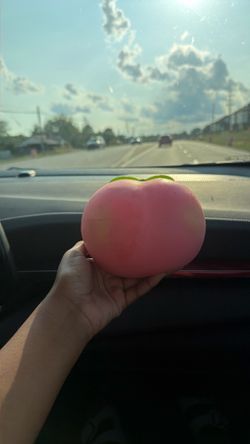 Peach squeezey