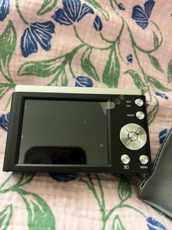 5K digital camera with 64G SD card