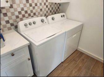 Washer and dryer- send me a reasonable offer! Need gone in next two days!
