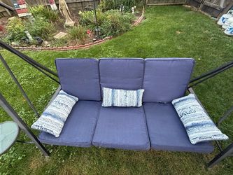 Three person swing