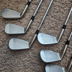 Mens Mizuno And Calloway Golf 