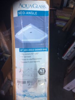 Neo. Angle. Shower base