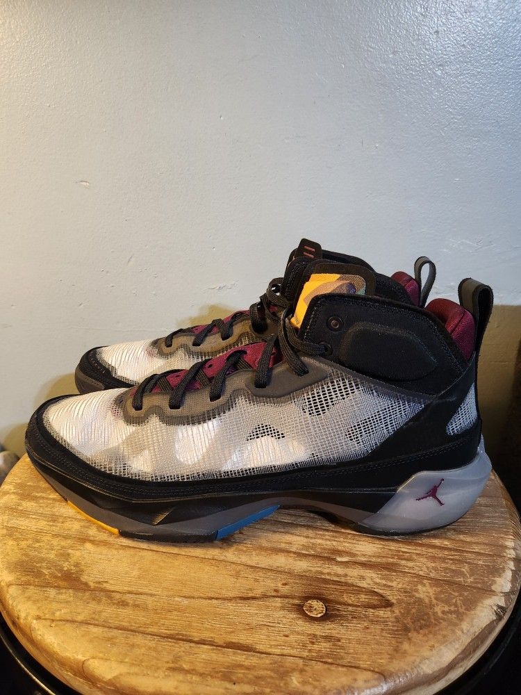 Air Jordan 37 Bordeux Size 12