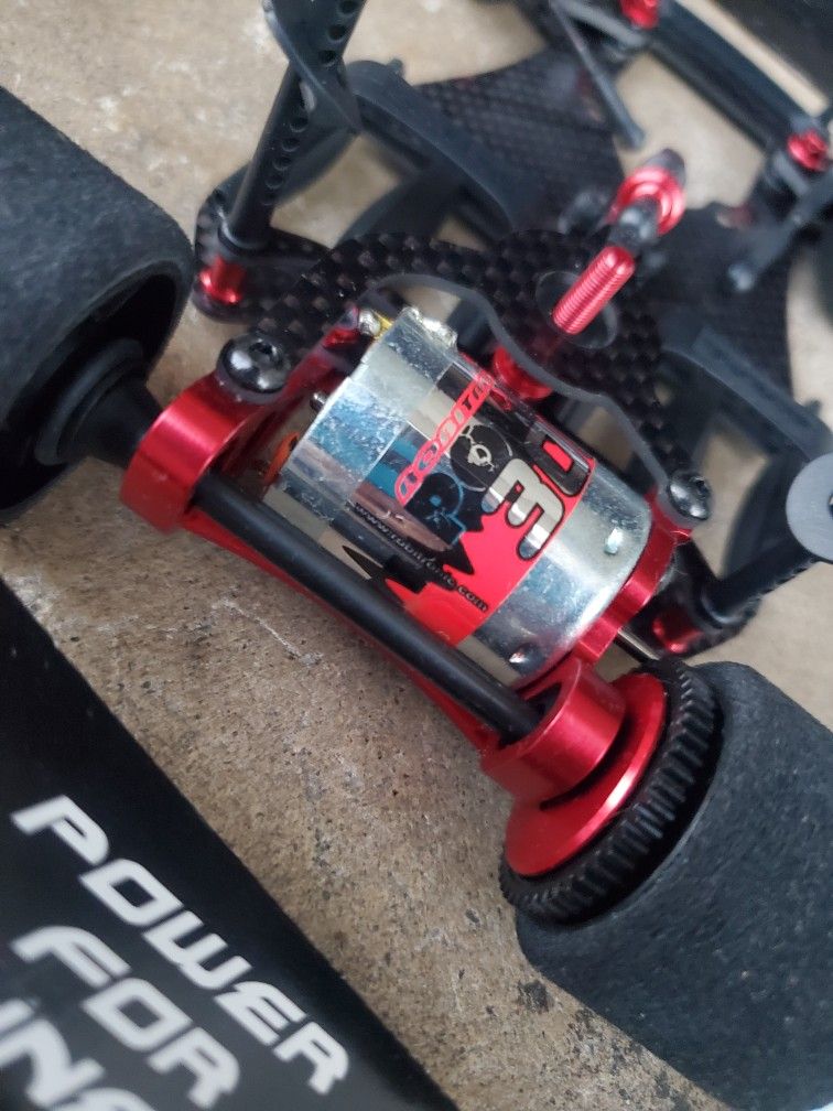 RC Robitronic Scalpel 1/18 Mini RC Car
