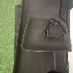2023 Tesla model Y floor mats.