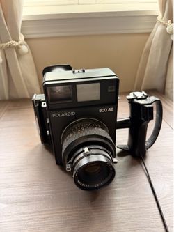 Polaroid 600SE w/ 127mm f/4.7