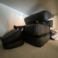 2024 Bronco Rear Seats Never Used