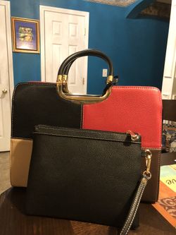 New Multicolored Tote and matching Wrislet