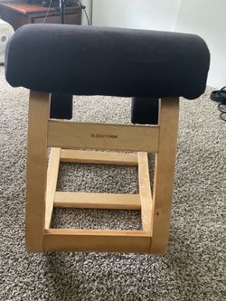 Kneel Chair