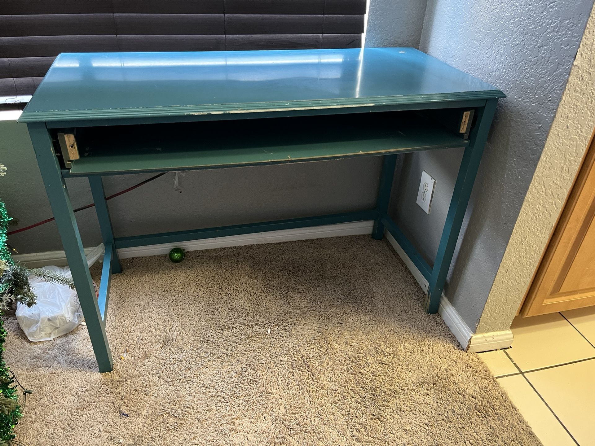 Desk/TV Stand/Gaming Table