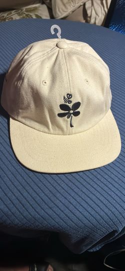 Vans Onward & Upward Floral Bee Strapback Cap Hat White Gray