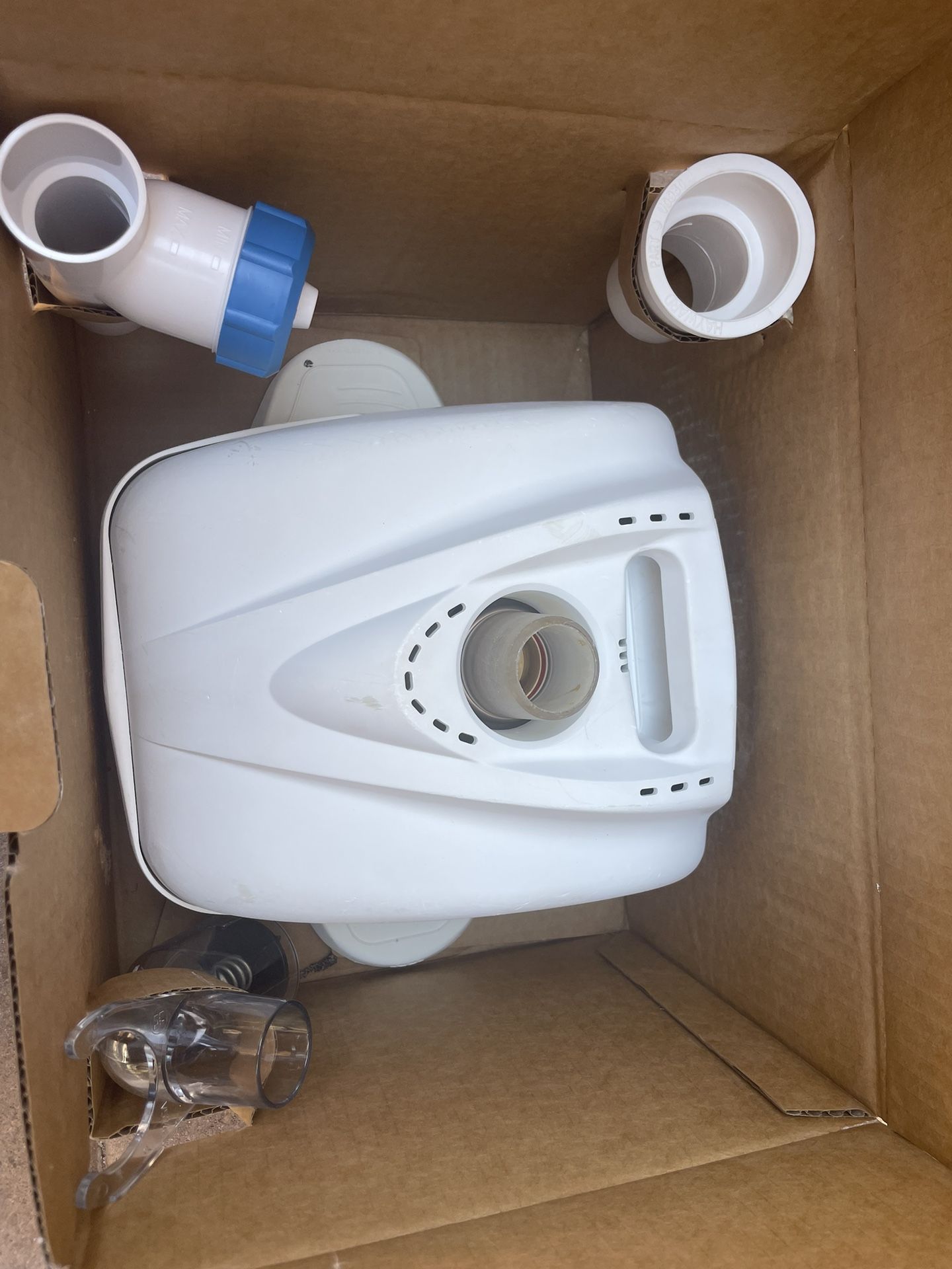 For parts only- Hayward Navigator Suction Pool Cleaner 