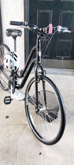 Trek Verve Aluminum Hybrid Bike