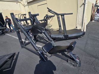 Commercial gym equipment exercise fitness workout lifting leg press smith machine