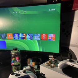 Xbox With Monitor, Controllers, Turtle Beach Headphones 