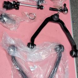 1999----2006. Chevy Silverado, Tahoe / GMC Sierra, Yukon 10 Piece Front Suspension Rebuild Kit