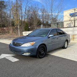 2004 Toyota Camry