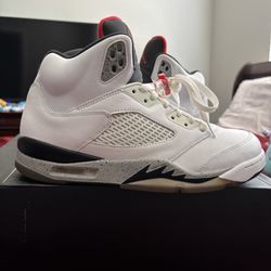 Jordan 5 Retro 