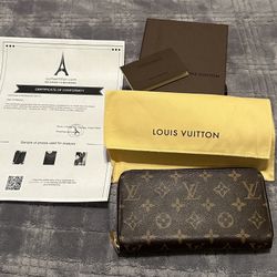 Louis Vuitton Zippy Wallet