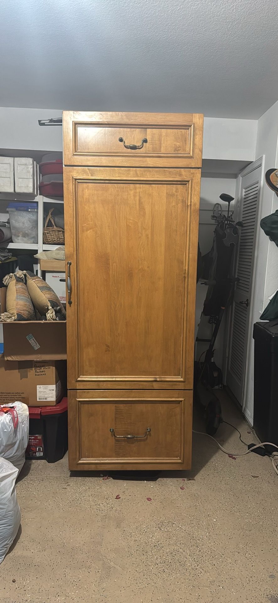 Subzero 611 Refrigerator/ Freezer